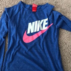 Nike long sleeve shirt